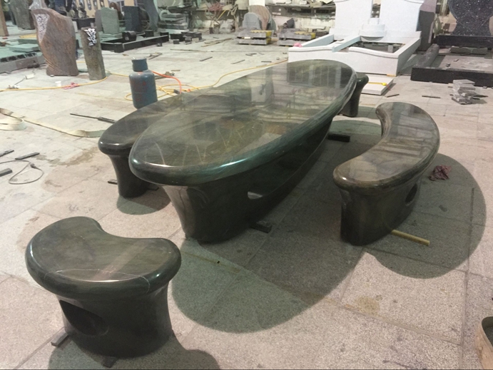Green Forest Granite Table